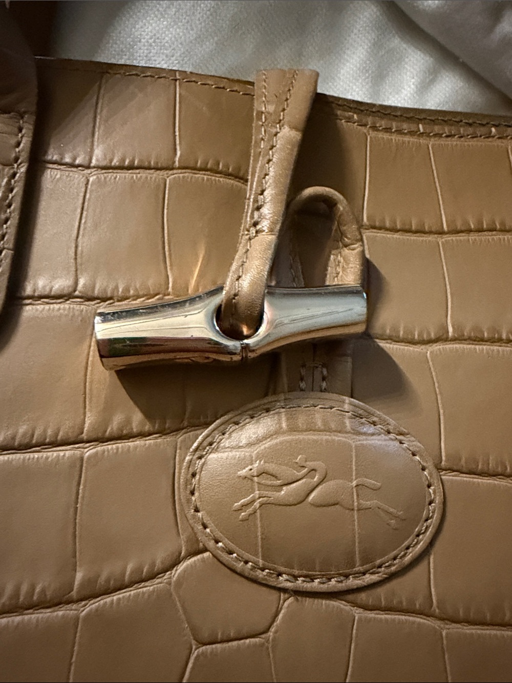 Longchamp Croc-Embossed Tan Leather Top-Handle Tote 175 price!! - Picture 4 of 6